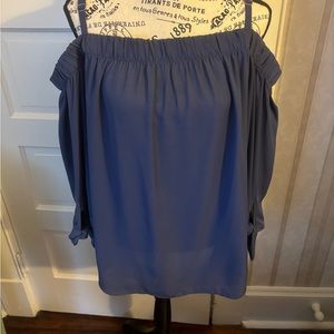 Cold shoulder blouse with flowers